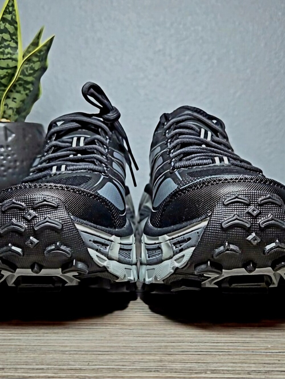 HOKA Mafate Speed 2 Men’s 7.5 / Women’s 8.5 Trail Running Shoes - Picture 3 of 10
